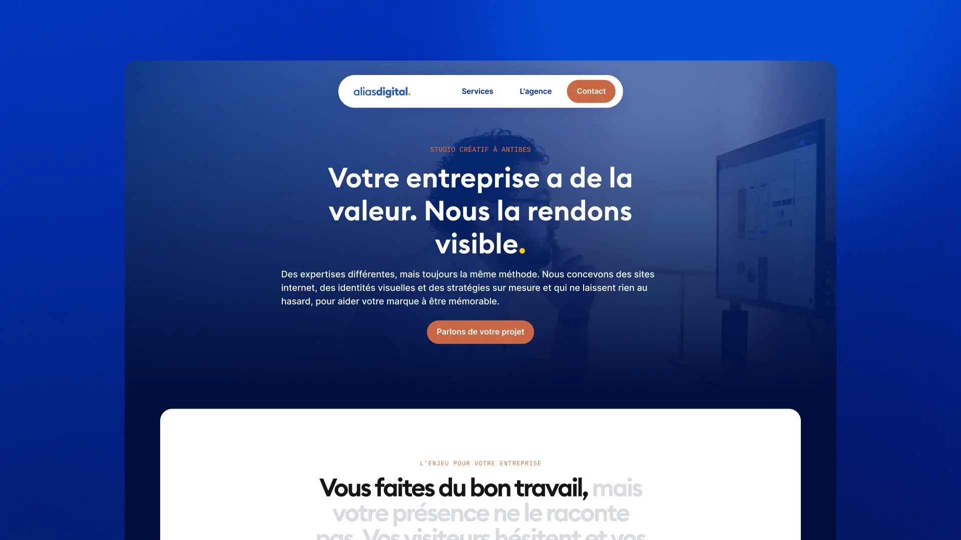 Capture d'écran de la page d'accueil de aliasdigital.